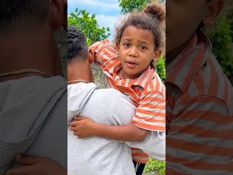 EL NIÑO LLAMABA MAMITA A UNA DESCONOCIDA Y ESTA FUE SU REACCIÓN 🥺#virqlvideo#reflexion