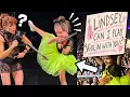 Security Tried to Take 5-Year-Old s Sign But Lindsey Stirling Saw It