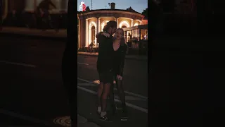 نفسي احضنك دلوقت وانسي في عنيكي الوقت   دندنها