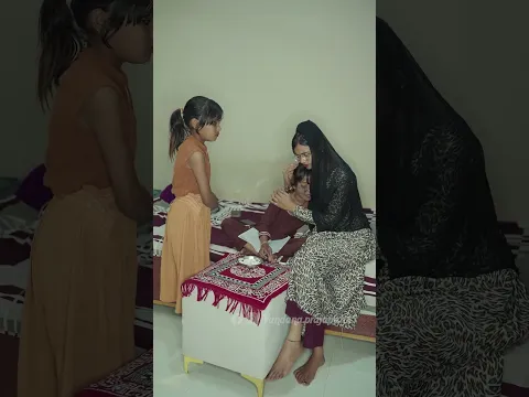 काली गोरी बहनों का  असली प्यार😳 (part-2) #shorts #comedywithvandana