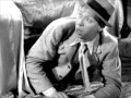 Download Lagu When I'm Cleaning Windows (No. 2) - George Formby