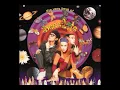 Dee Lite - Groove is in the Heart