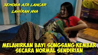 melahirkan bayi kembar sungsang di tengah malam secara normal