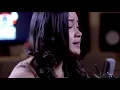 Download Lagu Kini sendiri di sini