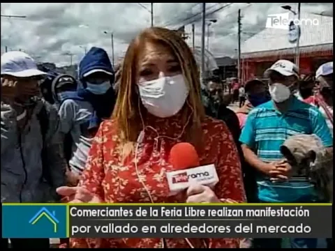 Comerciantes de la Feria Libre realizan manifestación por vallado en alrededores del mercado