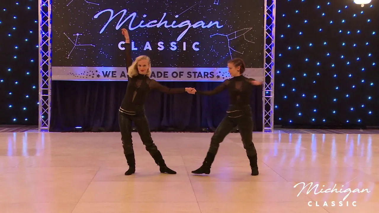 Michigan Classic 2019 Rising Star Caitlin Massart & Melissa Pylant