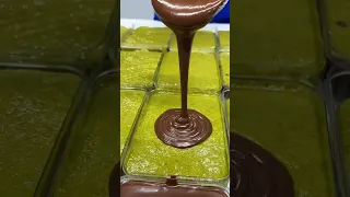 كيكة الهبة غنية عن التعريف بلبن اكسبلور 