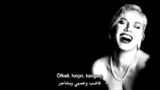                            أنا أحببت شخصا              مترجمة للعربية دندنها