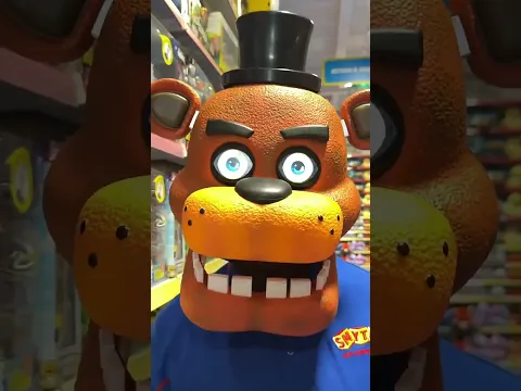 Five Nights at Freddy's Deluxe Collector Helmet Freddy #fnaf #freddyfazbear #fivenightsatfreddys