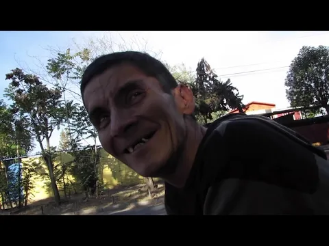 Tráiler,  JUANITO.
