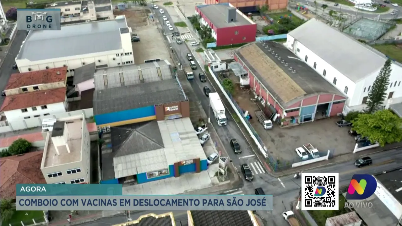 Confira a chegada das vacinas ao centro de distribuição, em São José