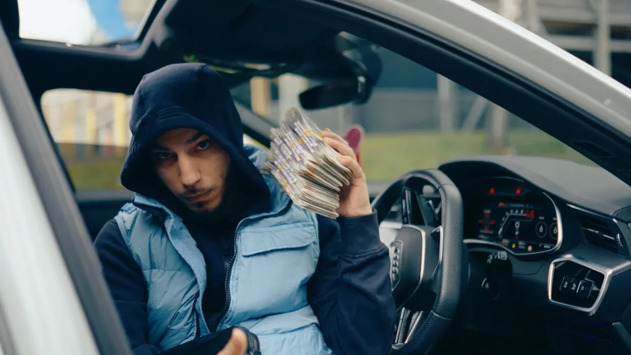 Caps - Sajna (Official Music Video) (Produced by Naz6m) Caps - Sajna (Official Music Video) (Produced by Naz6m)
