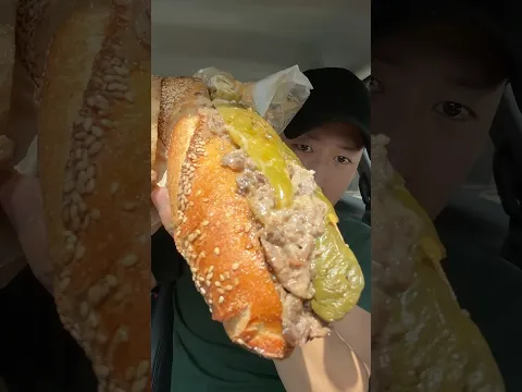 Viral CHEESESTEAKS in PHILLY (Del Rossi)