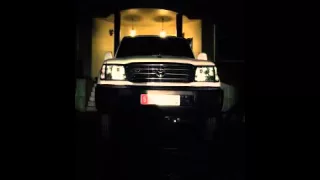 تاليها صفت  بطيء  دندنها