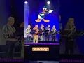 Download Lagu The voices of Mickey, Minnie, Goofy, Donald and Pete sing LIVE at Disney’s D23 Expo