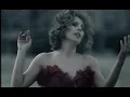 Funda Arar - Senden Öğrendim (Official Video)