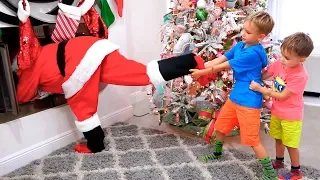 Download Vlad and Nikita Christmas gifts story MP3