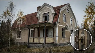 They Left the Key in the Door of This 20-Year Abandoned Swedish Mansion!