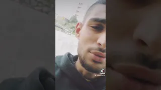 انا يلي دويت جروحي 