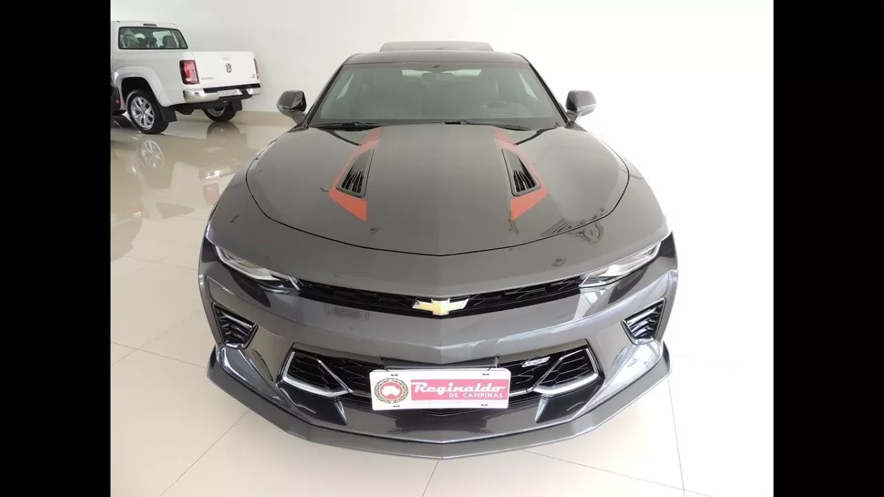 Camaro SS FIFTY Edição 50 anos 2017 Motor Corvette 6.2L V8 461 cv
