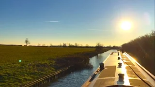 Iced in and a close call with a train – Ep 4 Narrowboat Travels. Life in a Nutshell