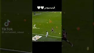 هنا ساسكت قليلا 