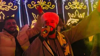 ياللي انتو ماسكين في سيرتنا محمد عزت 