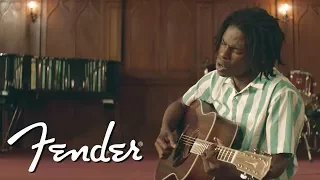 daniel caesar performs