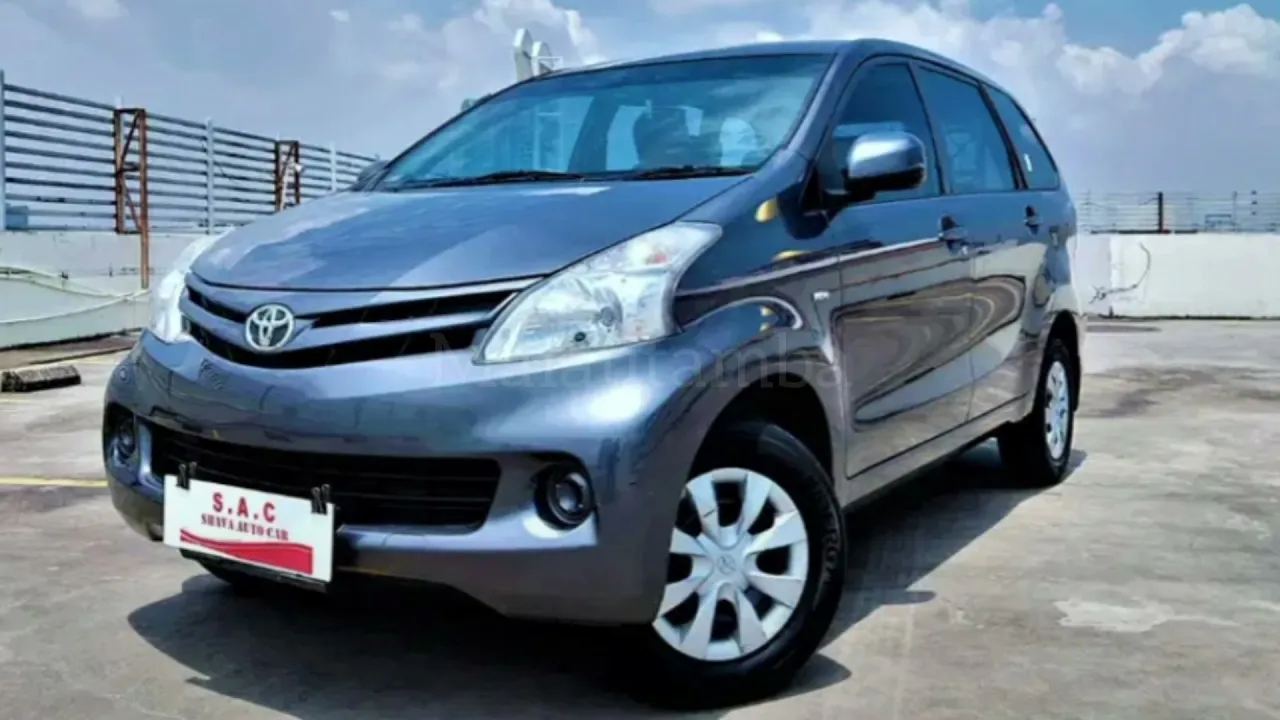 Jual AVANZA VELOZ 1.5 MATIC 2015