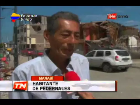 1.700 personas permanecen en albergues en Pedernales