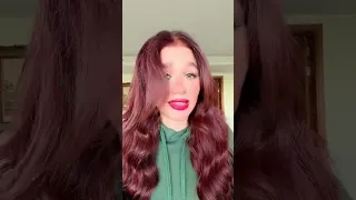 بركاتك ياللي عينك واسعة كرامتك هلت أهي وطالعة   نوال  عينك           دندنها