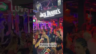 وسط خیابون پاتونگ بیچ تایلند خیابون کارای خاک بر سری تایلند پاتونگ والکینگ استریت سکسی 