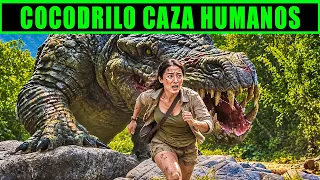 Monstruos gigantes atrapan humanos en una isla mortal