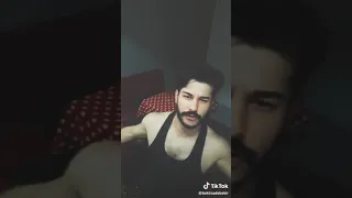 كمال بطل مسلسل الحب الأعمى في Tik Tok 
