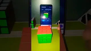 حل مكعب روبك عن طريق الهاتف افضل برنامج لحل مكعب روبك لا تنسو أن تقرءوا وصف الفيديو 