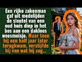 Download Lagu Een rijke man gaf uit medelijden een weesmeisje de sleutel van een oud huis diep in het bos…