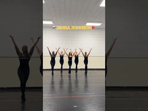 An iconic collab 🙌 ✨@jennajohnsonchmerkovskiy x @rockettes!