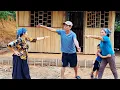 Download Lagu Tense moment: CEO and Ms. Lien protect and help Bon from Mrs. Nho's hands
