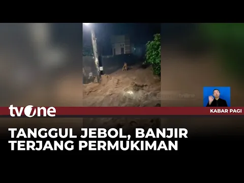 Mengalir Deras! Begini Detik-detik Banjir Bandang di Semarang Akibat Tanggul Jebol