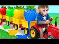 Download Lagu El lindo mono DuDu atrapa peces de colores y hace palomitas de maíz arcoíris en la granja