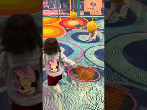 خلوني اعيش حياتي بلمرح واللعب ✨🤩👧