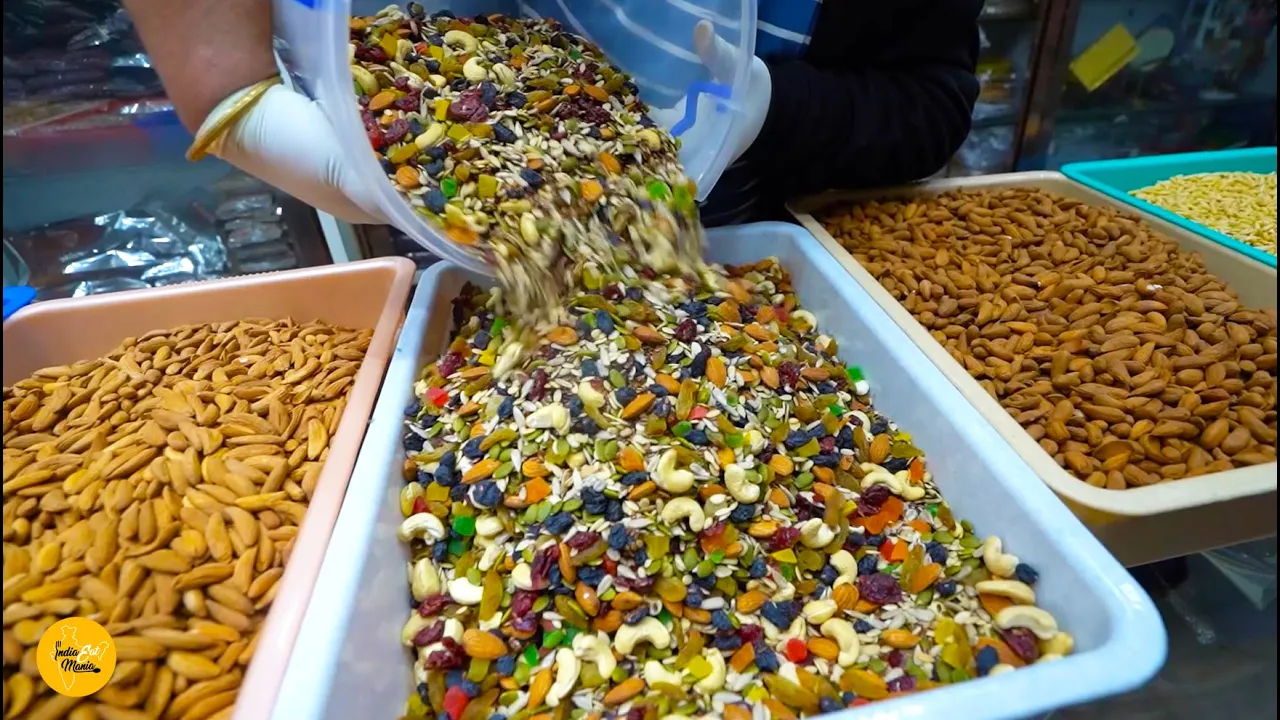 King of DryFruits Biggest Anjeer At Swaad Ambarsar De l Amritsar Street Food