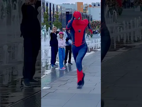 Spider-Man is rushing to the rescue! 😍 #spiderman