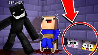 Un EXTRAÑO nos ATRAPO y nos ENCERRO? 😱👀 BEBÉ NOOB en MINECRAFT