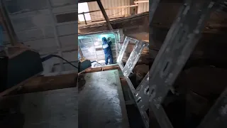 22 people working on a performance catamaran #aluminiumfabrication #welding #performanceboats