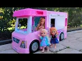 Download Lagu Camper ! Elsa \u0026 Anna toddlers - Barbie - picnic - RV - nature