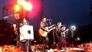 Download Bon Jovi - Bells of Freedom (acoustic / Munich 2011) MP3