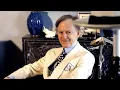 Tom Wolfe prolific journalist and author dead at 88