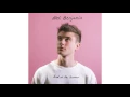 Download Lagu Alec Benjamin - End of the Summer