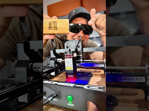 Con esta máquina personalizo lo que sea
